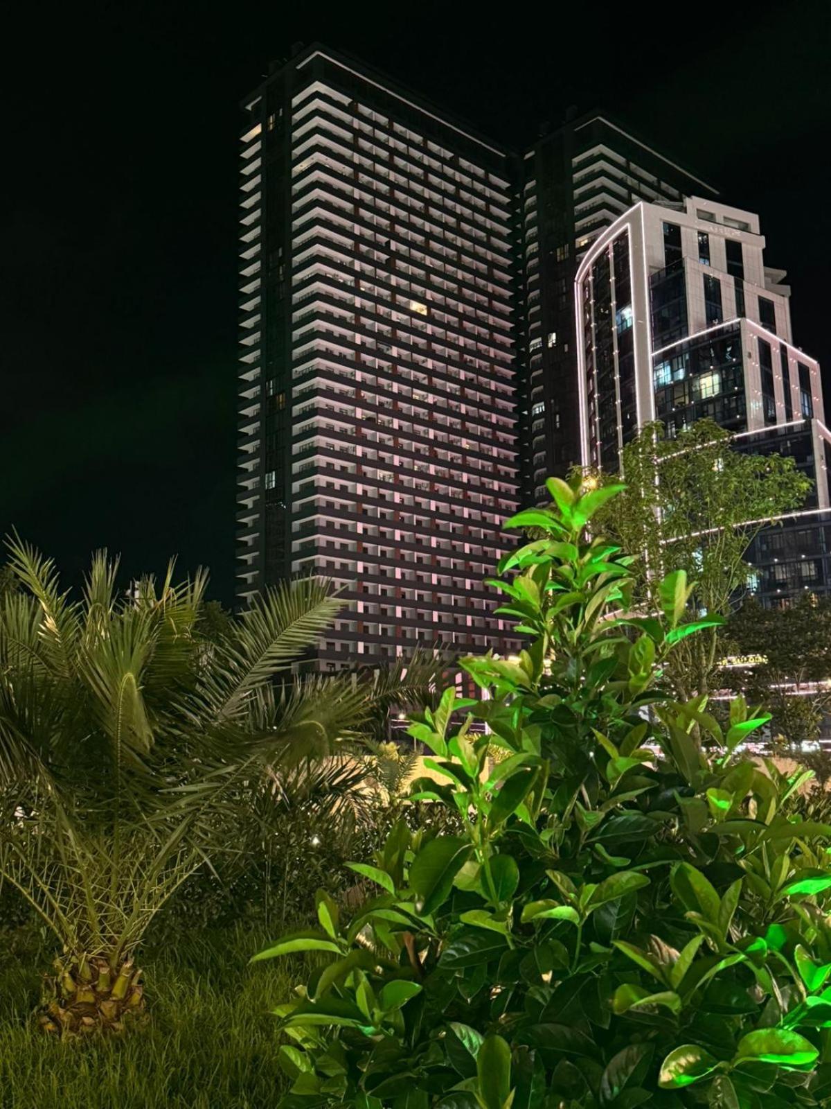 Moonlight Apart-Hotel Batumi Eksteriør billede